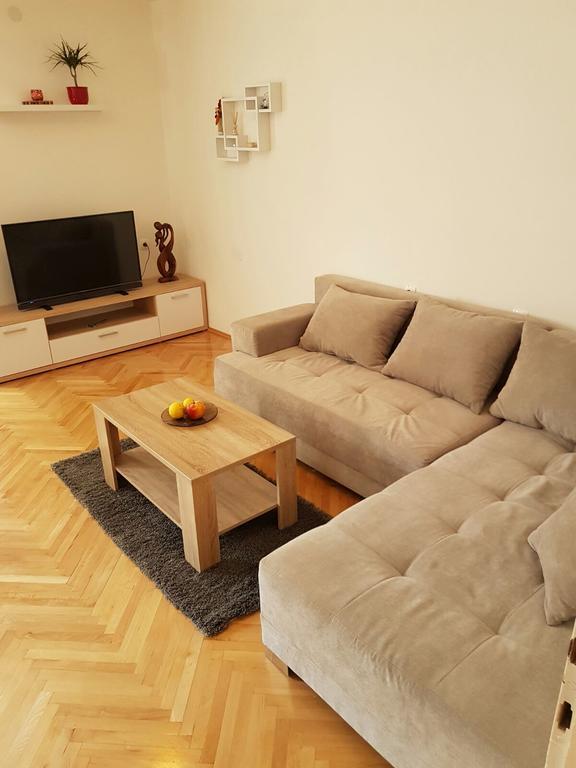 Apartment Vice Mali Split Eksteriør billede