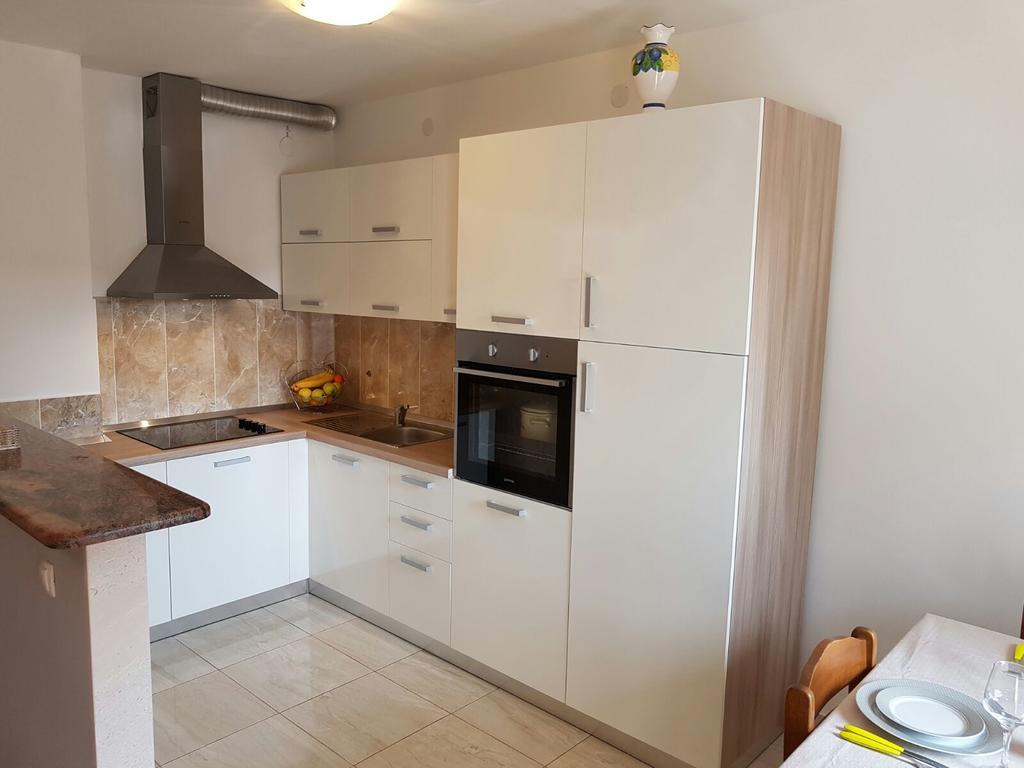 Apartment Vice Mali Split Eksteriør billede